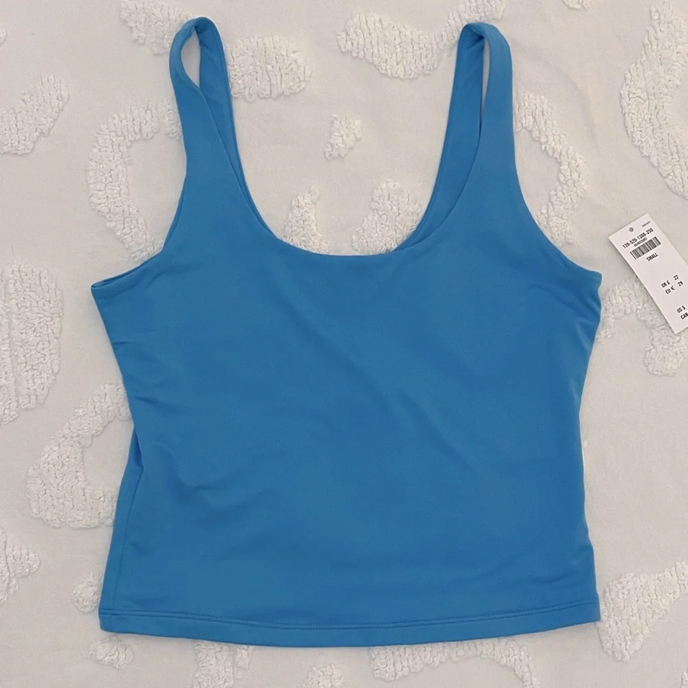 Abercrombie & Fitch small cropped top - Picture 3 of 6